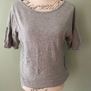 Women’s GAP Gray Shirt with Ruffle Sleeve